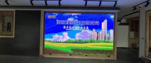 觸控延遲0.01秒 vs 0.1秒：差10倍的價格背后，會議平板觸控技術的水有多深？”